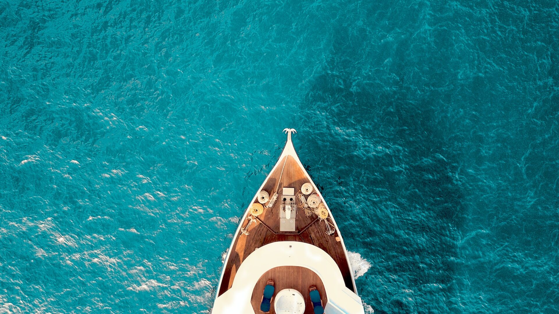 Make Time for an Unforgettable Family Sailing Trip